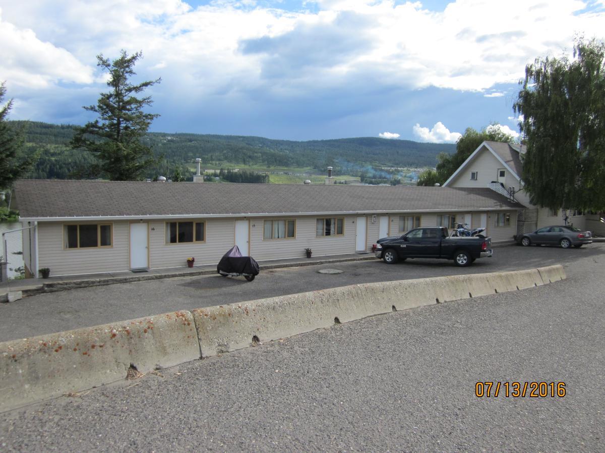 Valleyview Motel วิลเลียมส์เลค ภายนอก รูปภาพ